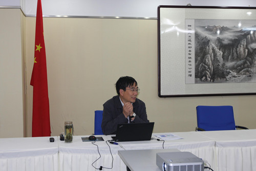 9月27日 王国平副主任就《厉行节俭、反对浪费——重要论述摘编》开展座谈讨论IMG_3228.JPG